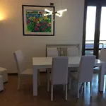 Konukevi Magellano
